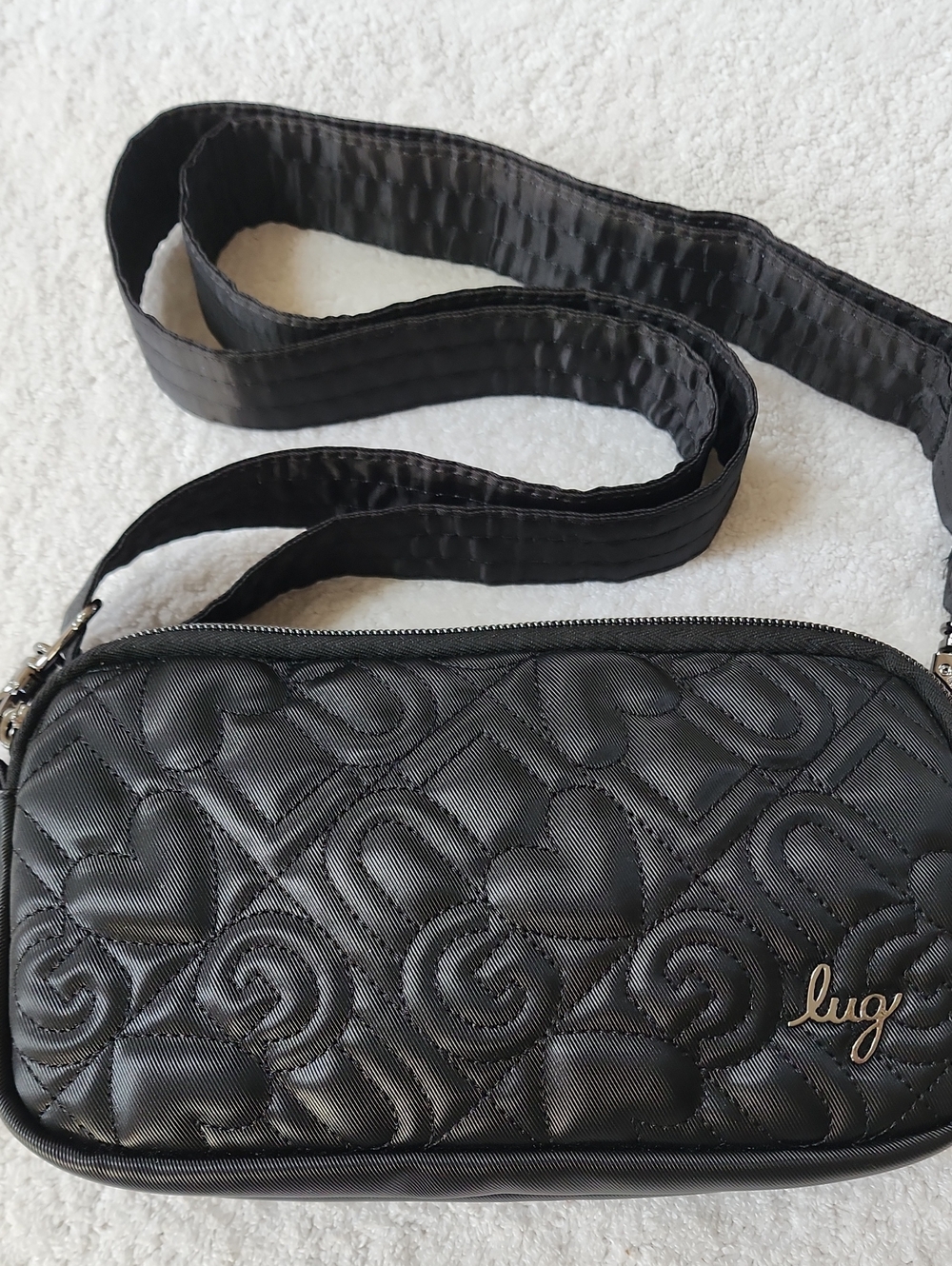 lug Coupe XL Le Black Quilted Heart Pattern Crossbody Bag Preowned